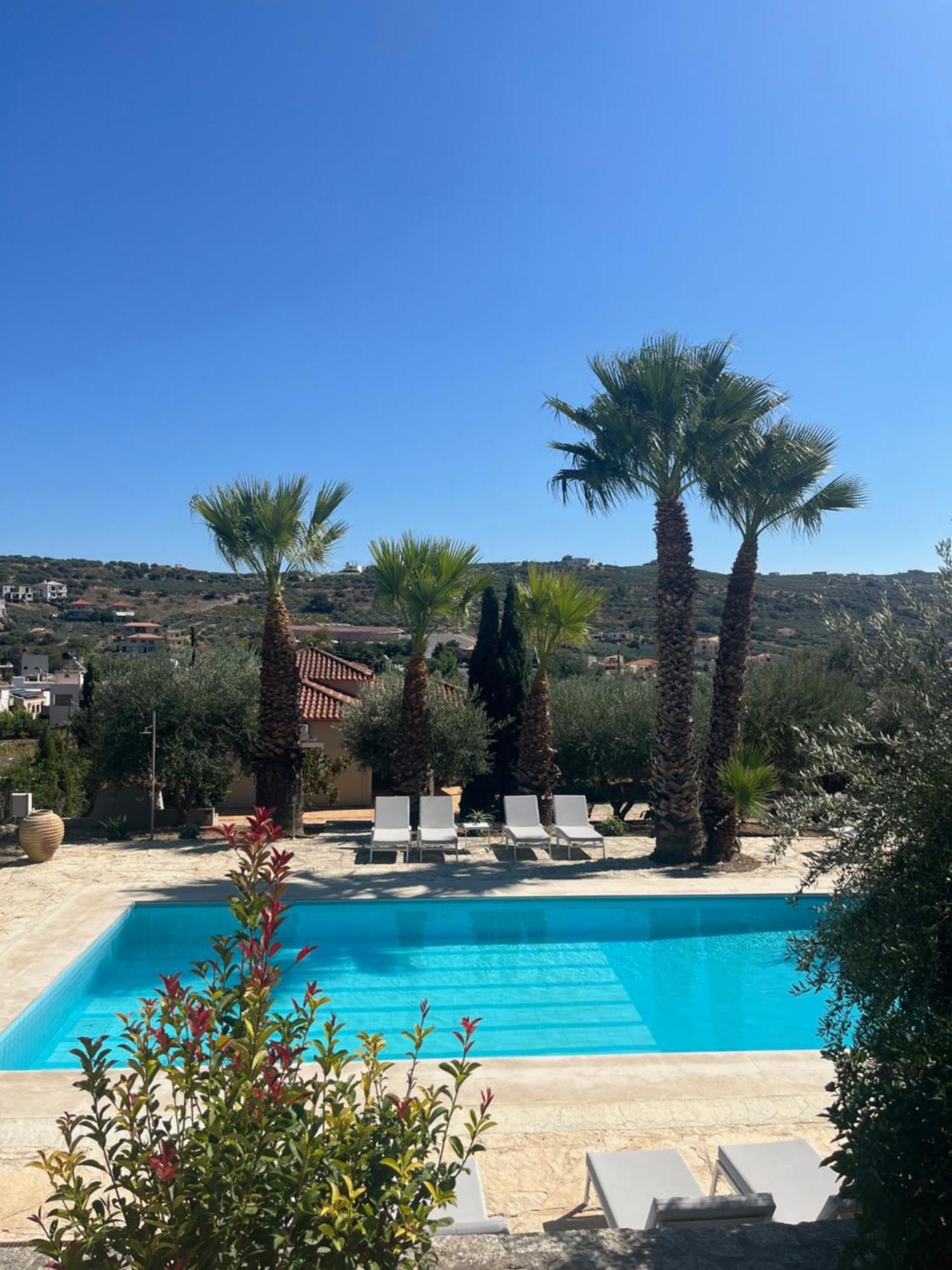The Olive Grove Villas With Swimming Pool And Breakfast Archanes Eksteriør billede