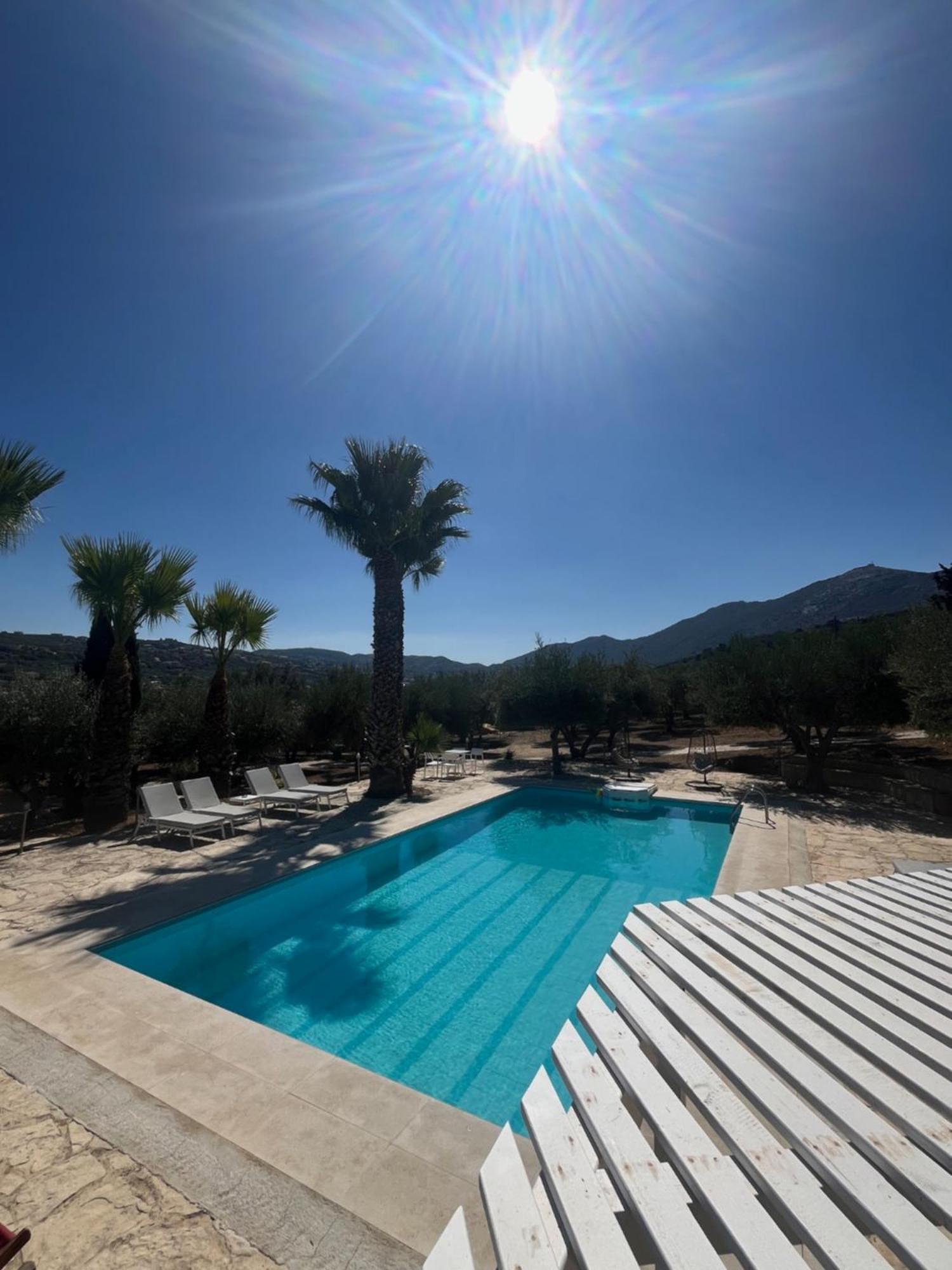 The Olive Grove Villas With Swimming Pool And Breakfast Archanes Eksteriør billede